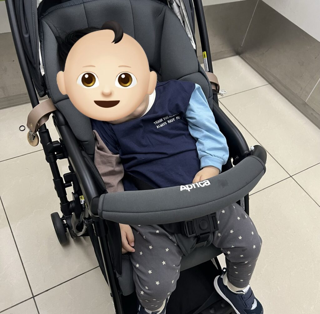 アップリカ カルーンエアー 超軽量ベビーカー