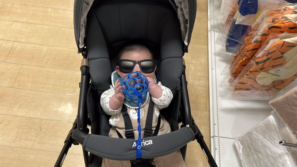 アップリカ カルーンエアー 超軽量ベビーカー